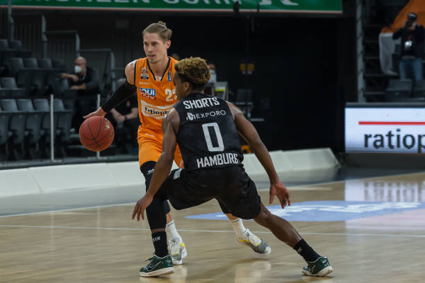 用这些漏洞 用这些漏洞