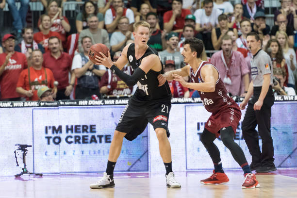 他的灵活穿 他的灵活穿